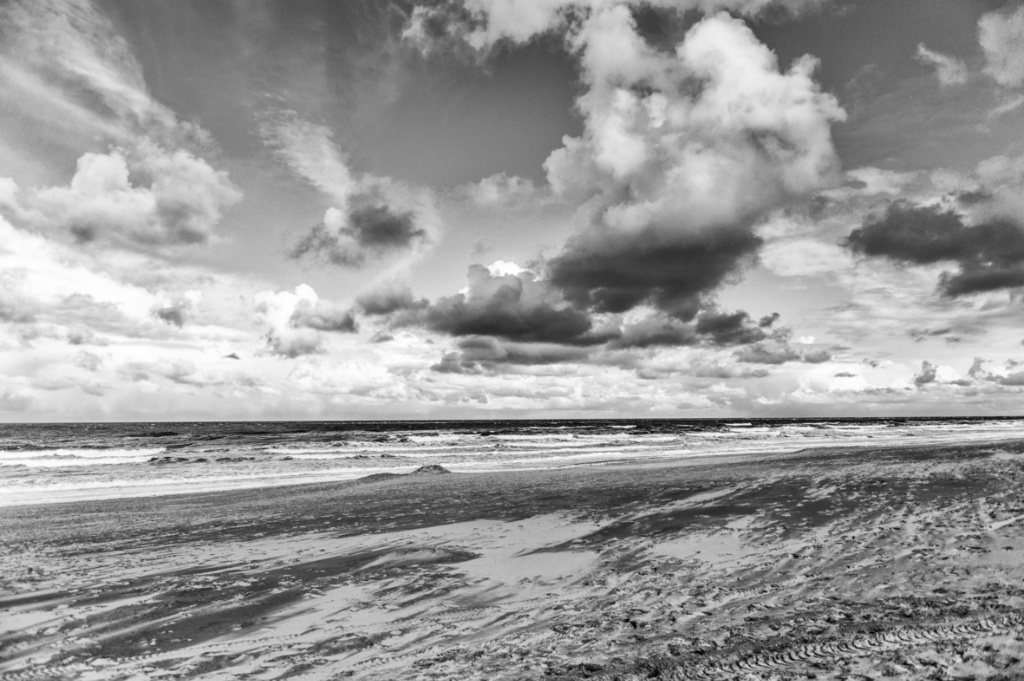 Wolken zw